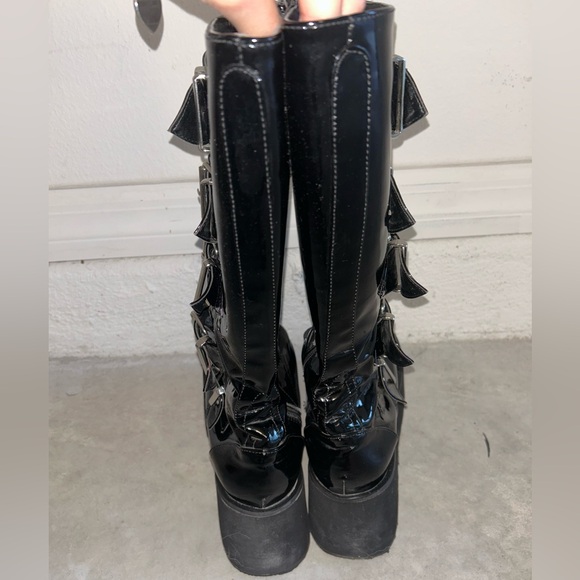 Demonia’s Platform Boots Trashville-518 - Picture 5 of 7